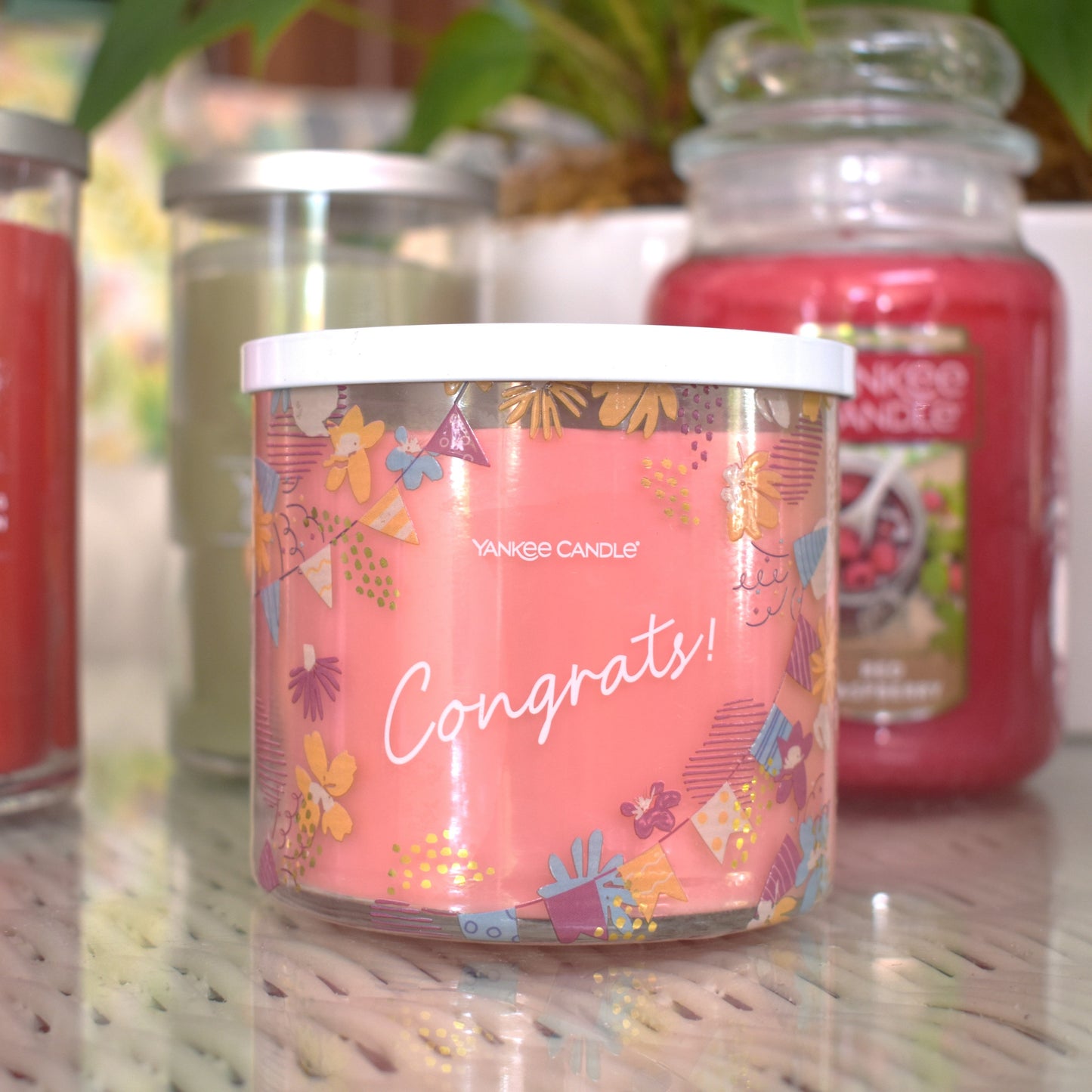 White Strawberry Belleni - Congrats
